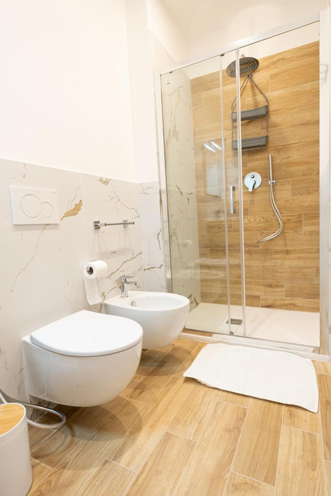 La Dolce Vita Rooms Rome Exterior photo